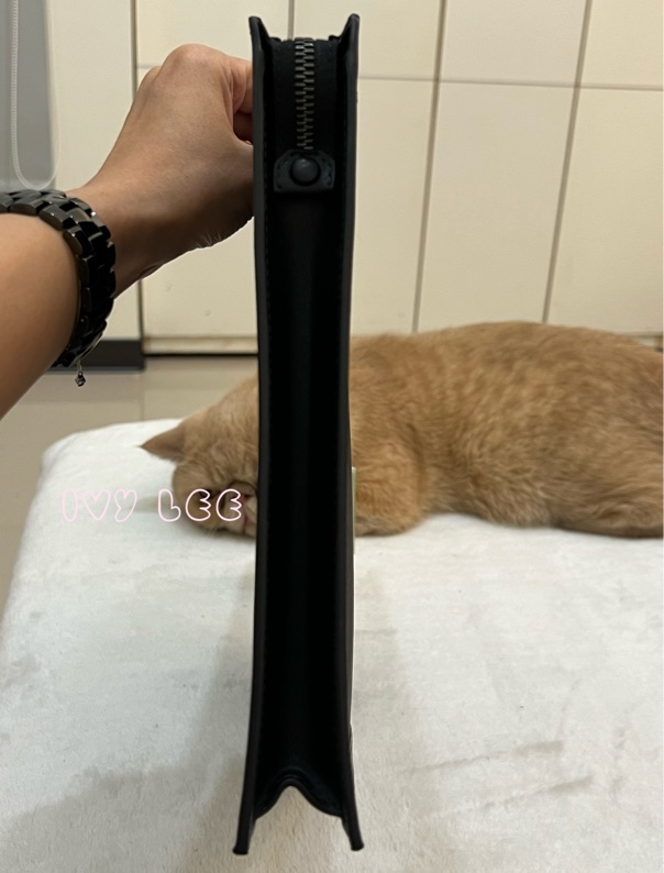 BURBERRY 黑 炭灰色 格紋拉鍊 手拿包 電腦包 正品 二手精品-3