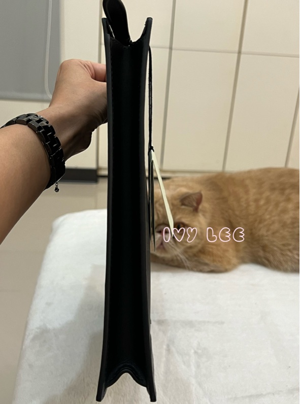 BURBERRY 黑 炭灰色 格紋拉鍊 手拿包 電腦包 正品 二手精品-4