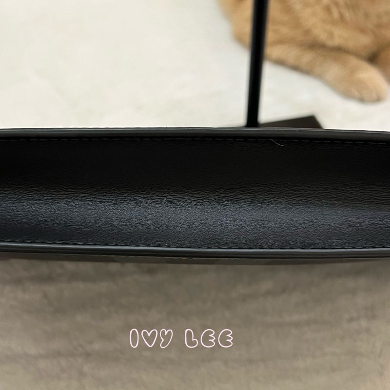 BURBERRY 黑 炭灰色 格紋拉鍊 手拿包 電腦包 正品 二手精品-24