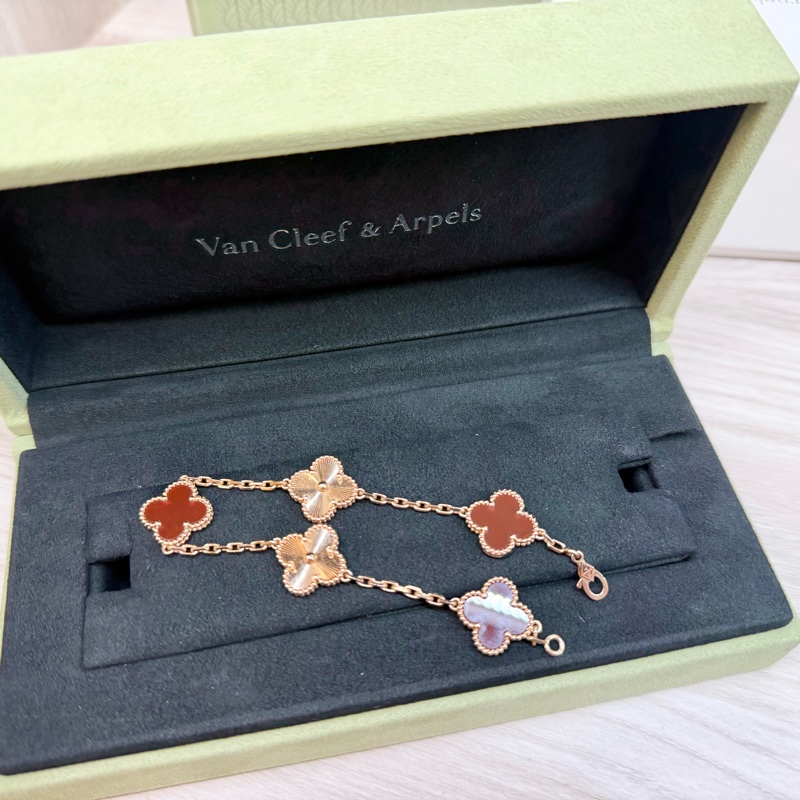 VCA 18K玫瑰金紅玉隨5枚四葉幸運圖案VCARP7RP00-5