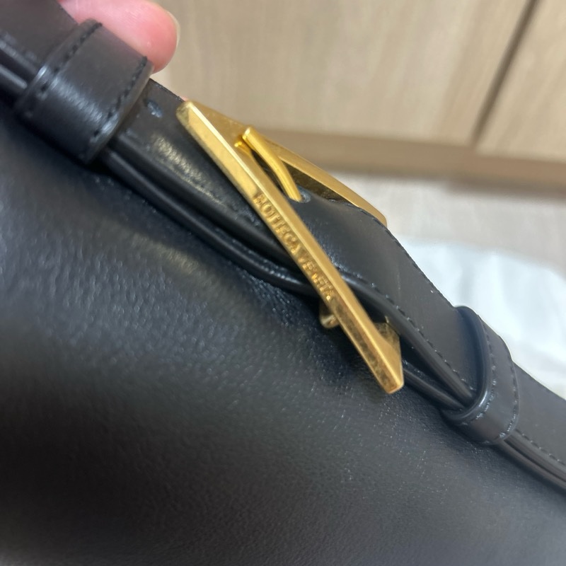 BV BOTTEGA VENETA-11