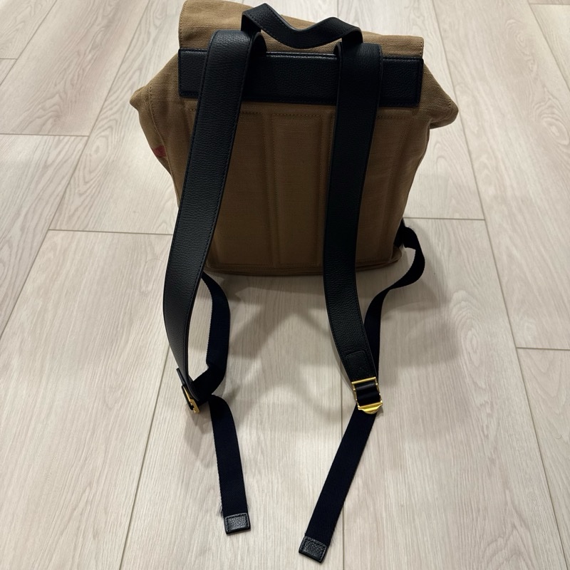 Burberry經典後背包-2