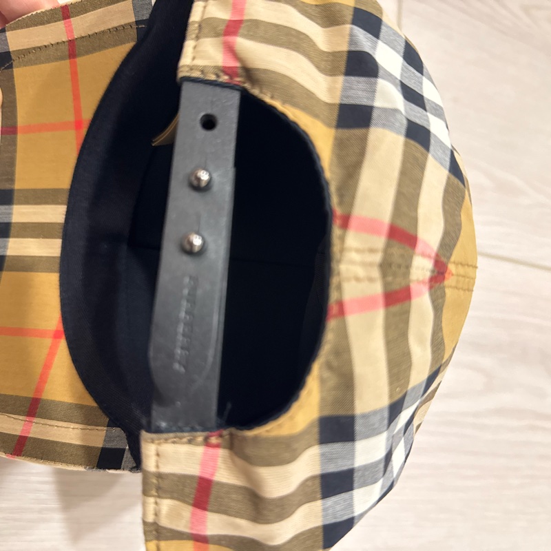 Burberry彩虹條紋 經典帽款 M號-7