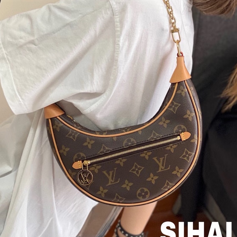 低價限量釋出😍Lv路易威登老花loop芯片款月亮包單肩包腋下包-0