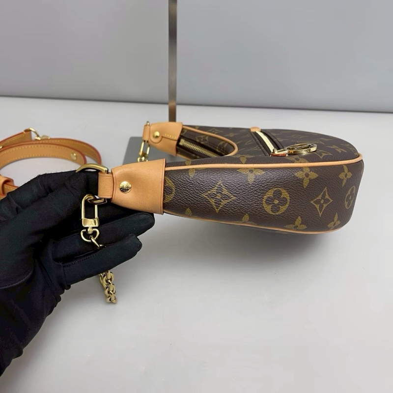 低價限量釋出😍Lv路易威登老花loop芯片款月亮包單肩包腋下包-11