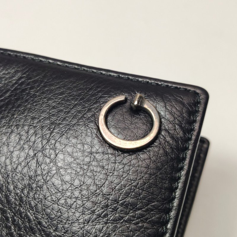 Gucci牛皮純色G字logo對折錢包-7