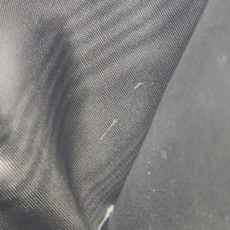 Gucci牛皮純色G字logo對折錢包-8