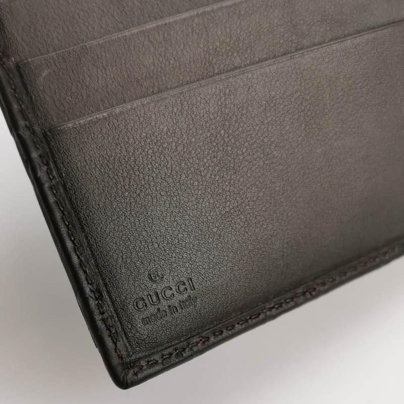 Gucci牛皮純色雙G壓花老花皮夾-6