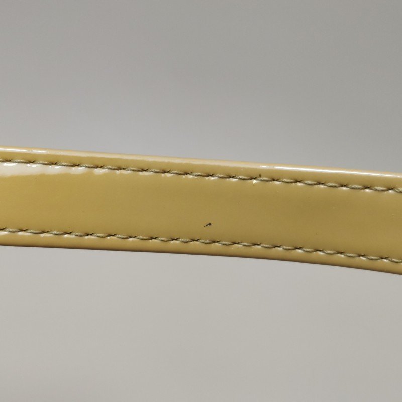 Dior Lady Dior戴妃包款中型漆皮藤格紋字母Logo吊飾單肩包-10