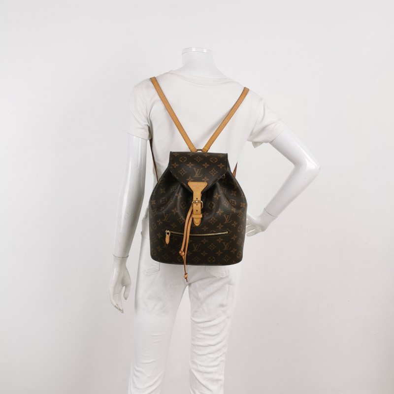 Louis Vuitton (LV) Montsouris植鞣革Monogram印花抽繩雙肩包晶片款-1