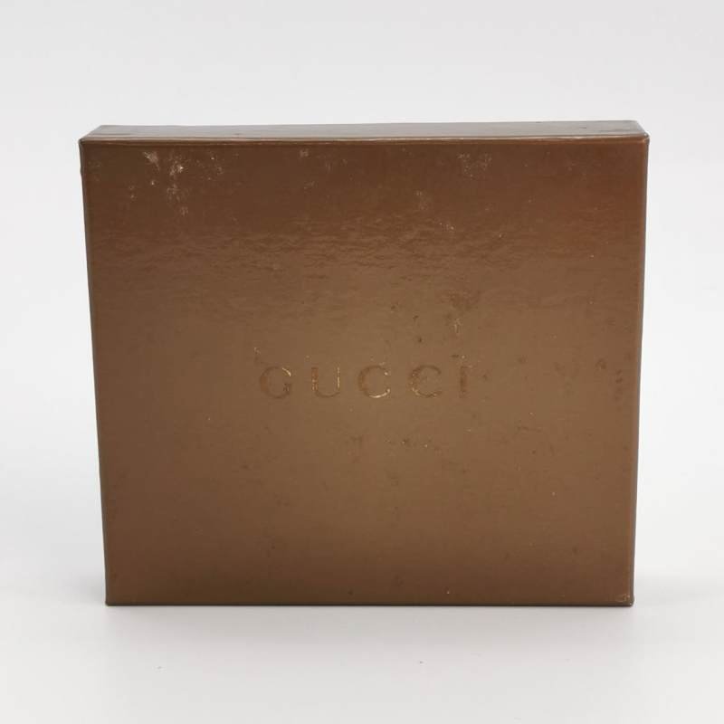 Gucci牛皮純色字母logo壓花對折錢包-6