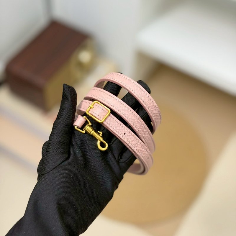 🏷️Celine 瑟琳．Pico Belt 鯰魚包 已停產絕版-23