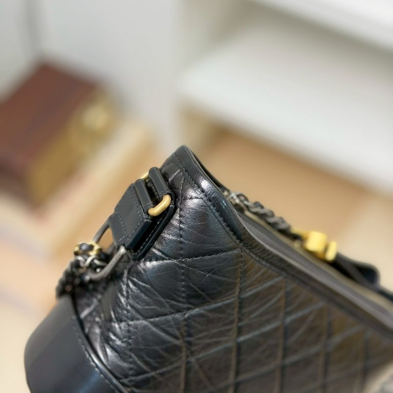 (激新✨五金膠膜留給你撕)🏷️Chanel 香奈兒.Gabrielle 流浪包 小號-8