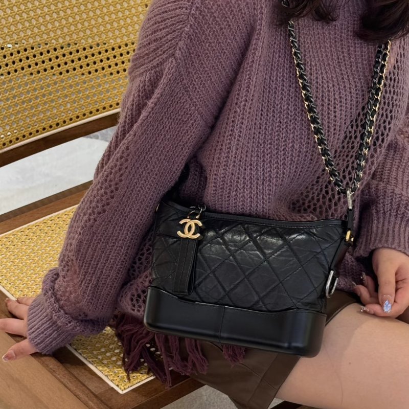 (激新✨五金膠膜留給你撕)🏷️Chanel 香奈兒.Gabrielle 流浪包 小號-26
