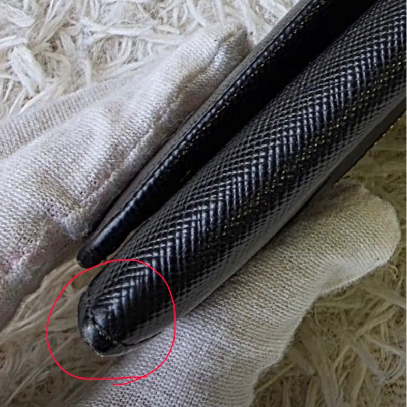 Prada經典三角牌長夾-5