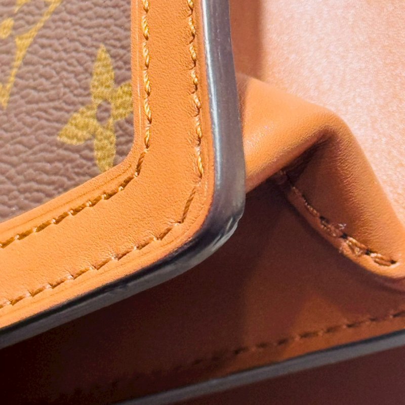 Louis Vuitton 達芙妮 斜背鏈條包 晶片款-16