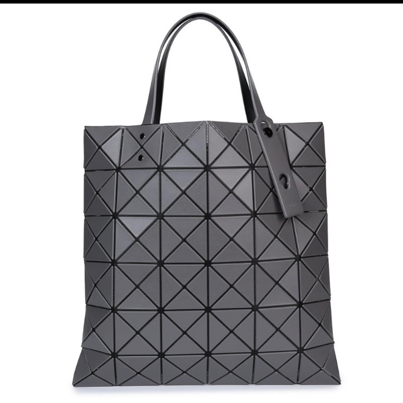 正品BAO BAO Issey Miyake Lucent Matte 6x6 啞光方格手提包(深灰色)-0