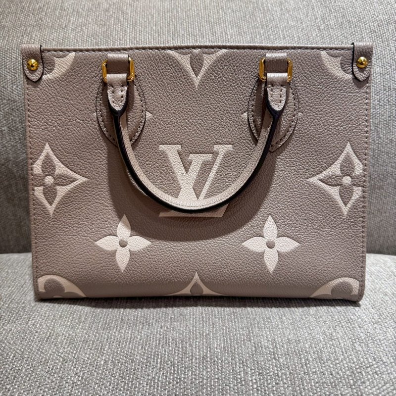 Louis Vuitton 斑鳩灰PM ON-The-Go-1