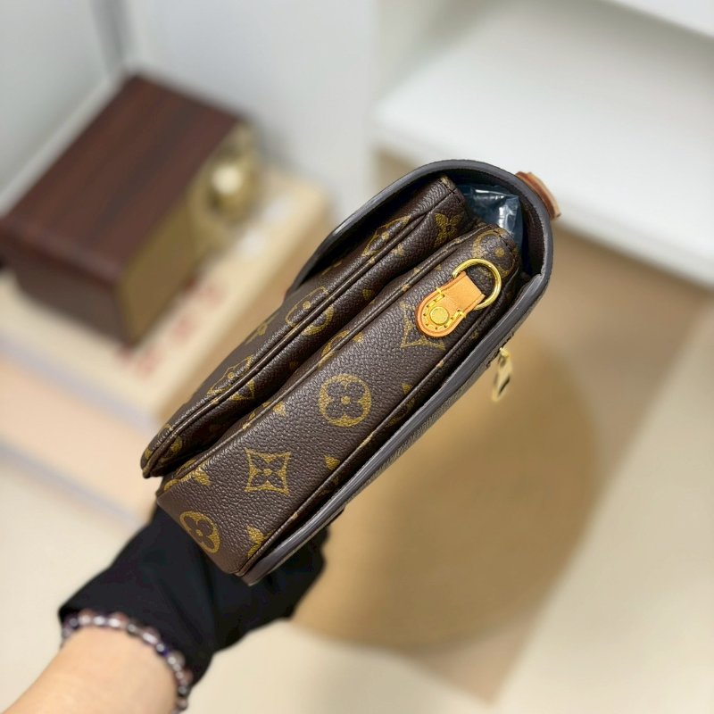🏷️LV 路易威登．Pochette Métis 老花郵差包 M44875 芯片款-3