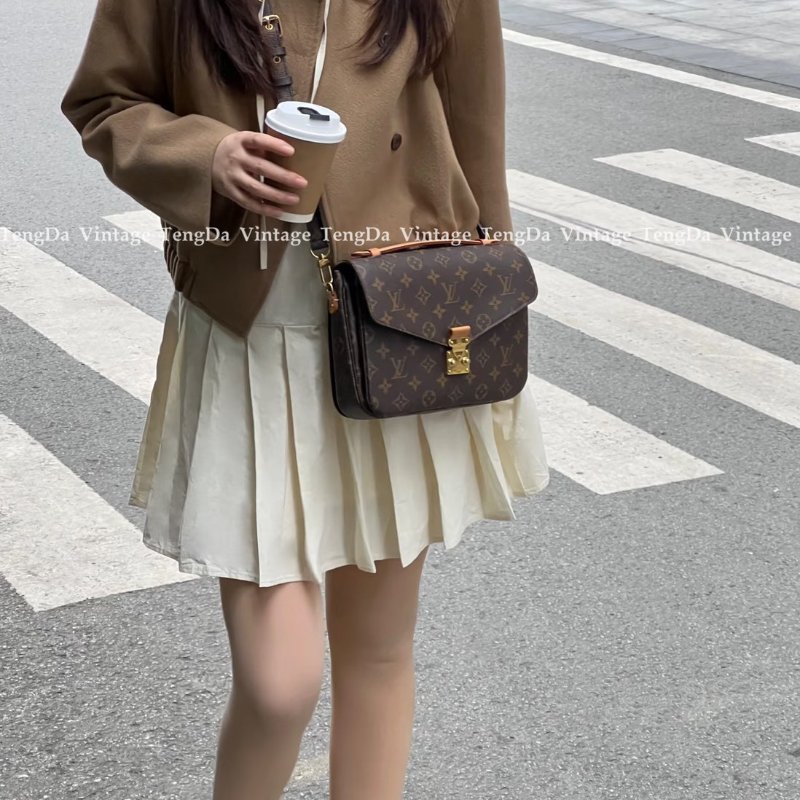 🏷️LV 路易威登．Pochette Métis 老花郵差包 M44875 芯片款-27