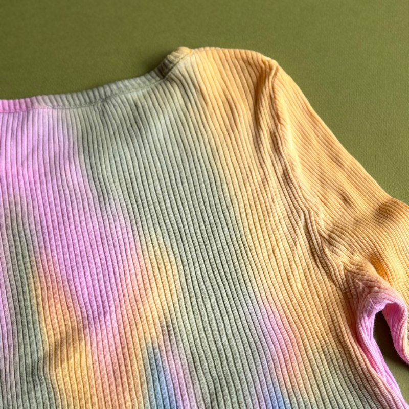 ::MIUMIU:: 春夏粉彩綠坑條合身上衣 Logo Print Top in Tie Dye Ribbed Knit Jersey-19