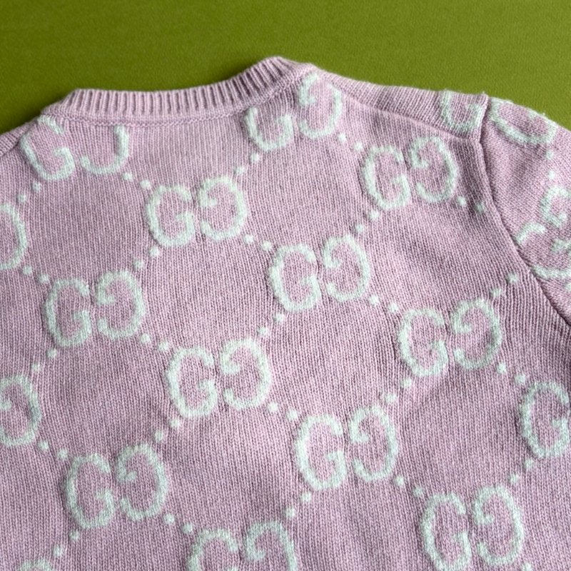 專櫃新款 ::GUCCI:: GG knit wool top in pink 白雙G滿版粉色羊毛圓領上衣-15