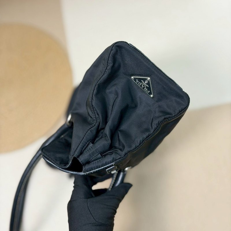 （酷颯美女快看😎）🏷️Prada 普拉達．Shoulder 中古長法棍/客人寄賣-2