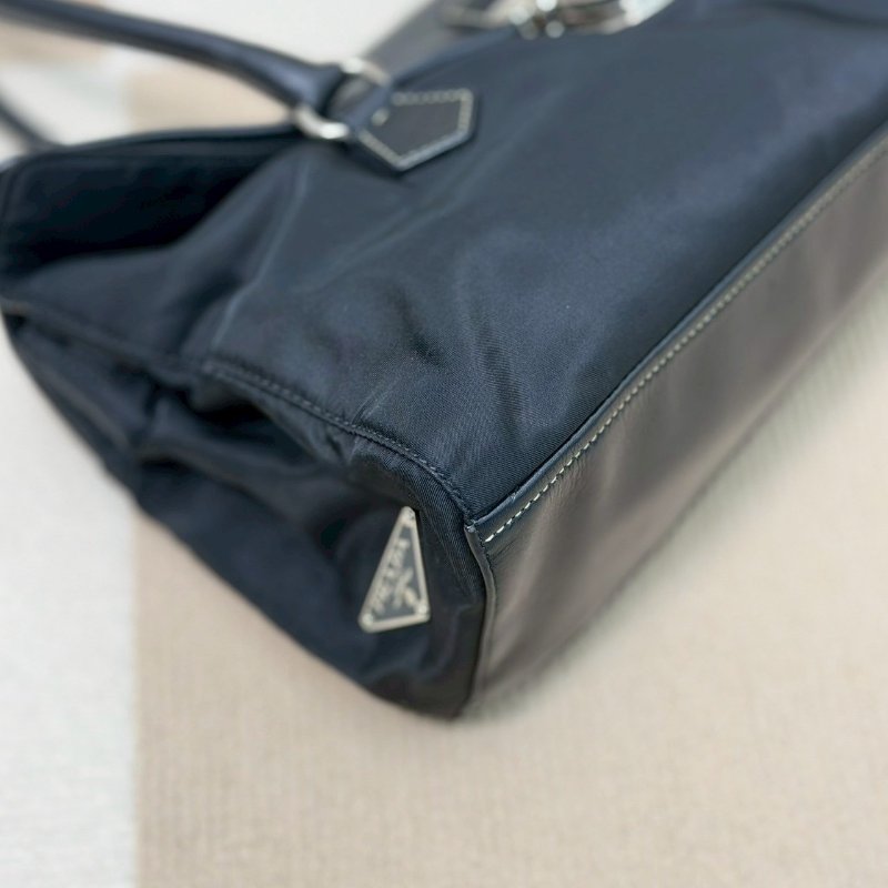 （酷颯美女快看😎）🏷️Prada 普拉達．Shoulder 中古長法棍/客人寄賣-4