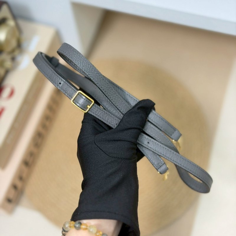 🏷Celine 瑟琳.Nano Belt 鯰魚包-23