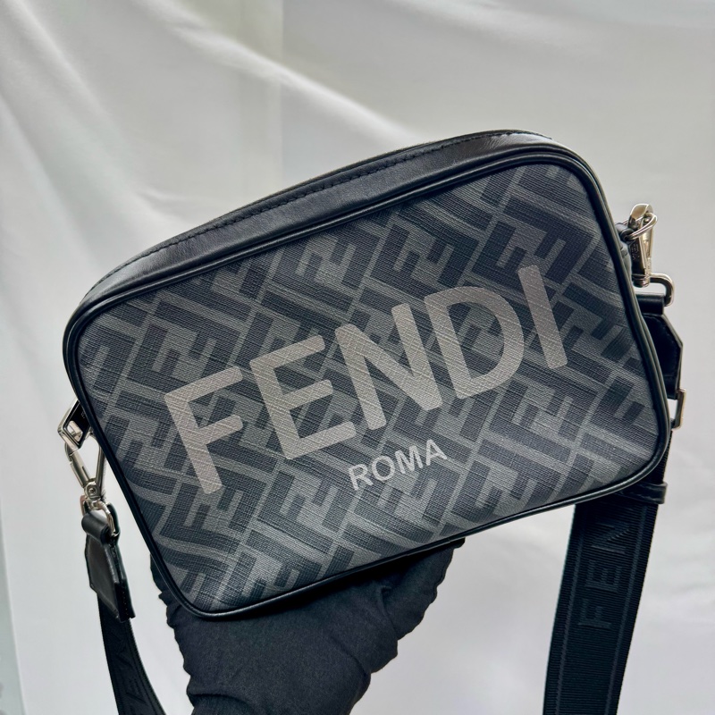 芬迪 FENDI ZUCCA CAMERA SHOULDER 7M0286 雙F老花相機包 斜背肩背包-0