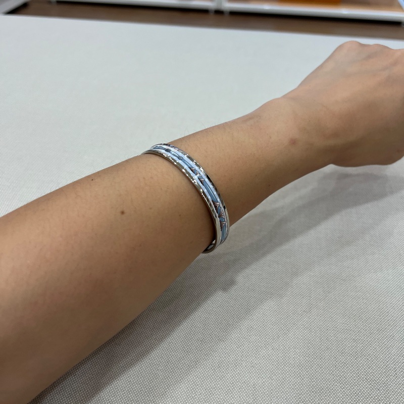 HERMÈS 愛馬仕 Enamel PM 琺瑯粉紅色 藍色 Q刻 2023年-1