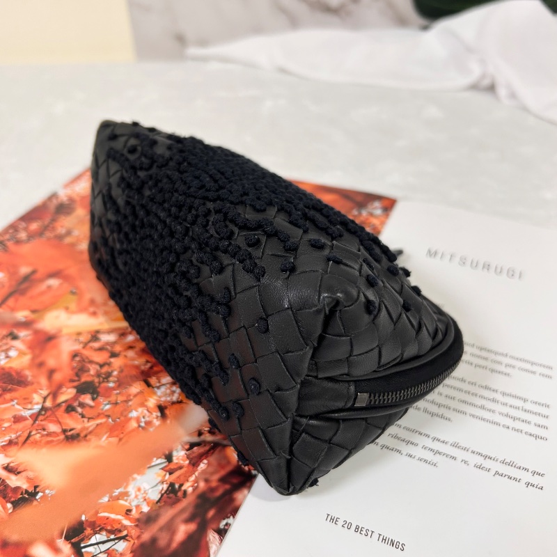 BV 刺繡編織皮革 Knot 黑色小羊皮 2021年-13