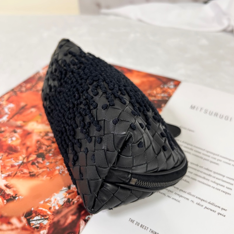 BV 刺繡編織皮革 Knot 黑色小羊皮 2021年-15