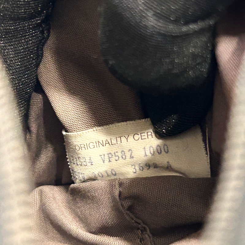 BV 刺繡編織皮革 Knot 黑色小羊皮 2021年-18