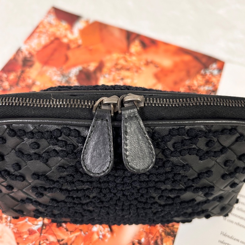 BV 刺繡編織皮革 Knot 黑色小羊皮 2021年-20