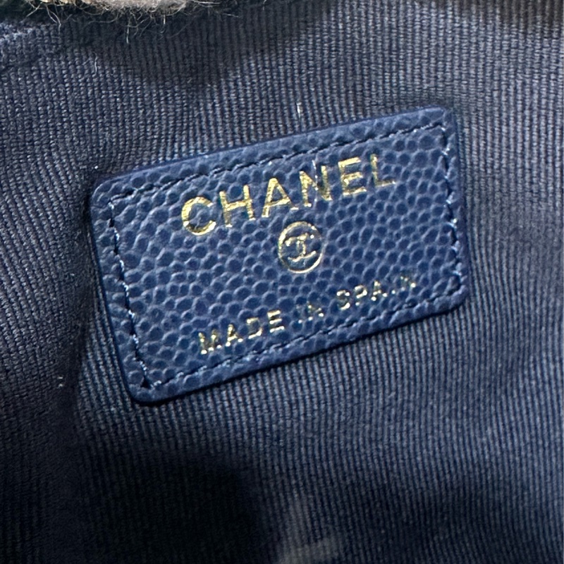 Chanel Ap4020 閃電藍荔枝皮淡金釦一字拉鏈零錢包 卡包-22