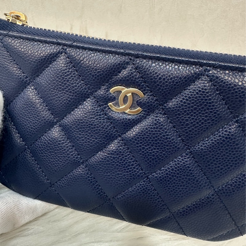 Chanel Ap4020 閃電藍荔枝皮淡金釦一字拉鏈零錢包 卡包-24