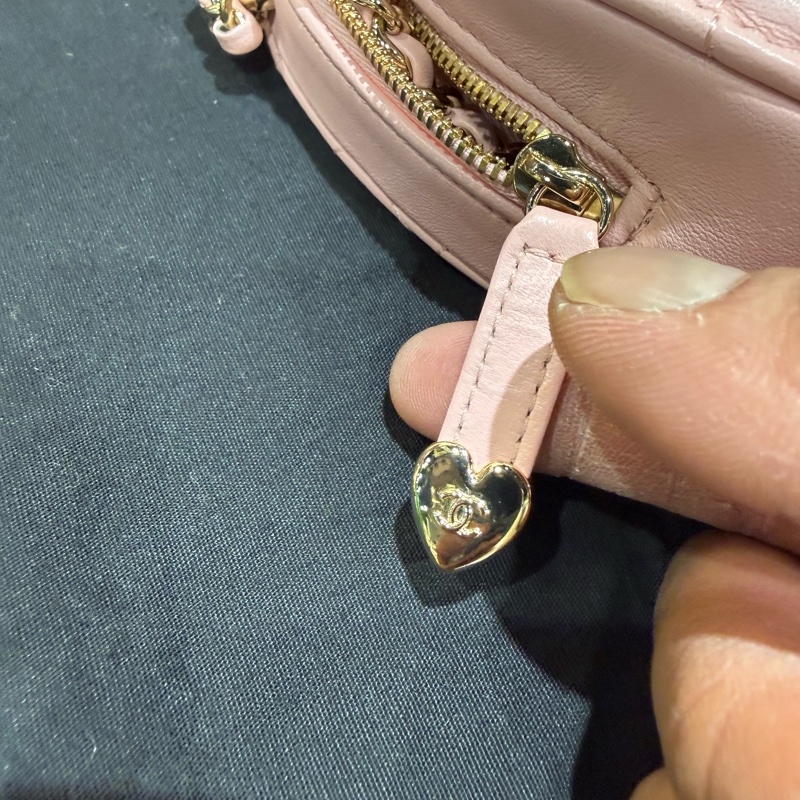 香奈兒心形鏈條包-2
