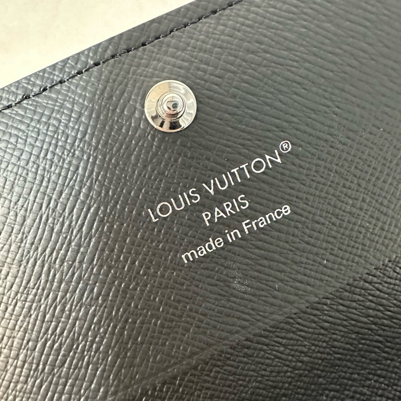 LV m12847 黑花翻蓋卡包 零錢包-11