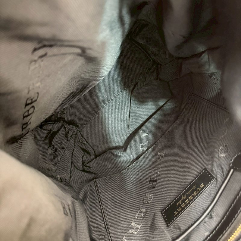 （這顆超好背！母親節禮物首選🎁）🏷Burberry 博柏利．The Rucksack 尼龍束口後背包 中號-14