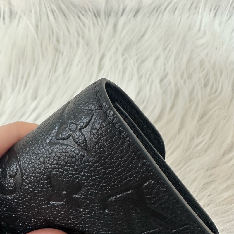 LV M81455 黑色牛皮壓紋金釦翻蓋零錢包 卡包-8