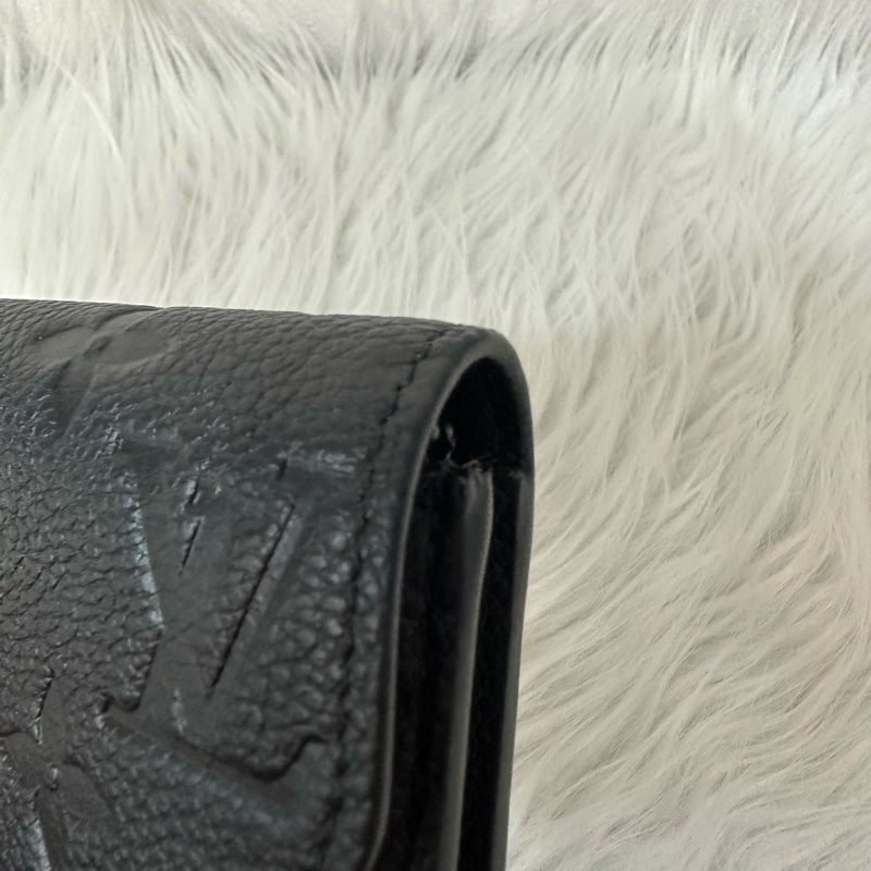 LV M81455 黑色牛皮壓紋金釦翻蓋零錢包 卡包-10