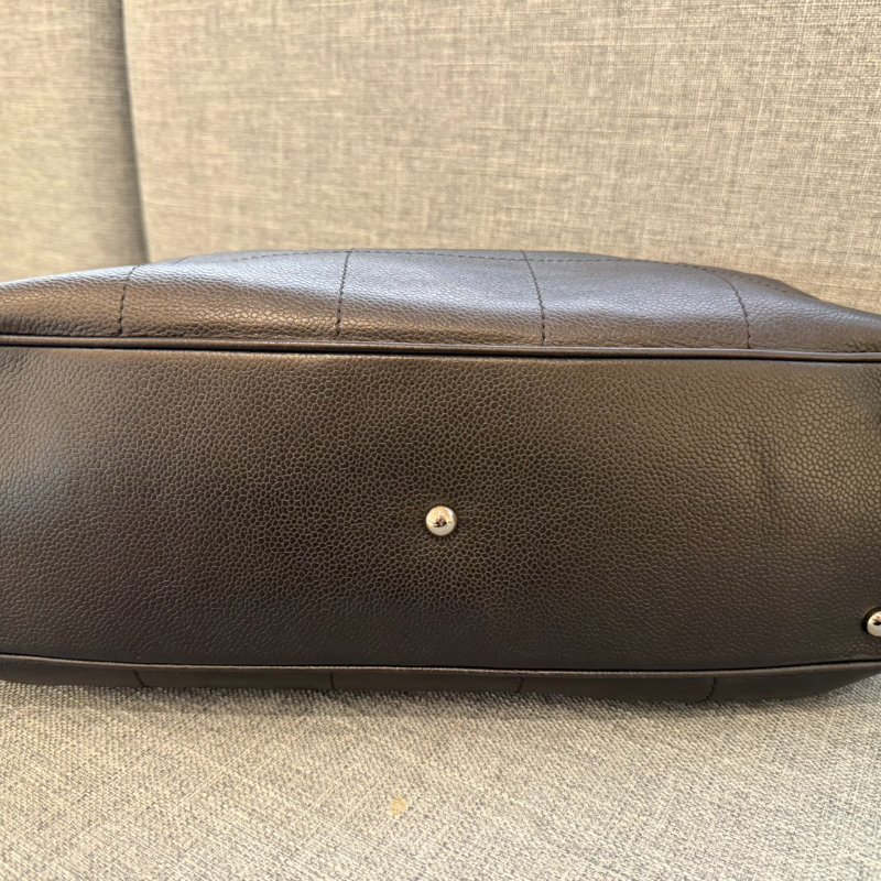 CHANEL 黑色魚子醬牛皮銀绗縫方格保齡球包-8