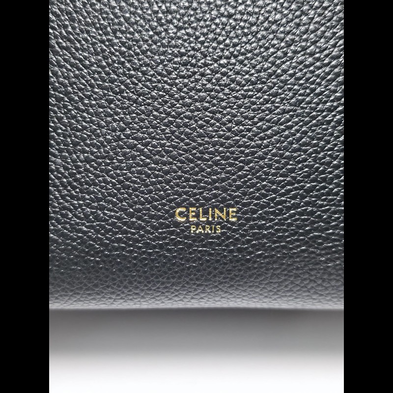Celine 黑色Sangle Bucket Bag-11
