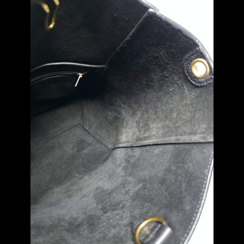 Celine 黑色Sangle Bucket Bag-15