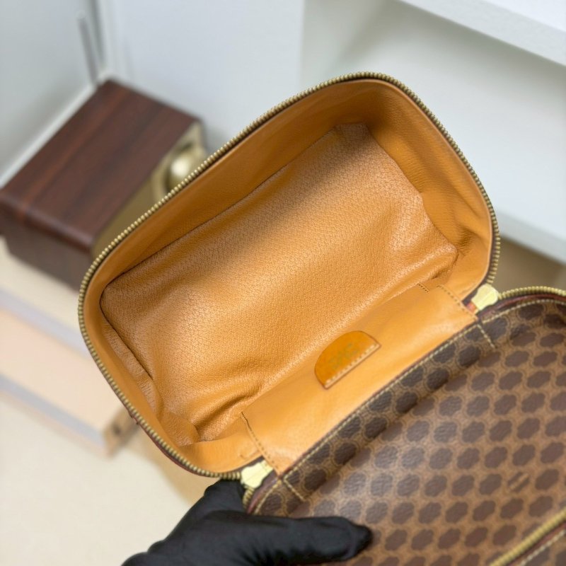 （賠本出清價💔）🏷Celine 瑟琳．中古老花飯盒化妝包改造-16