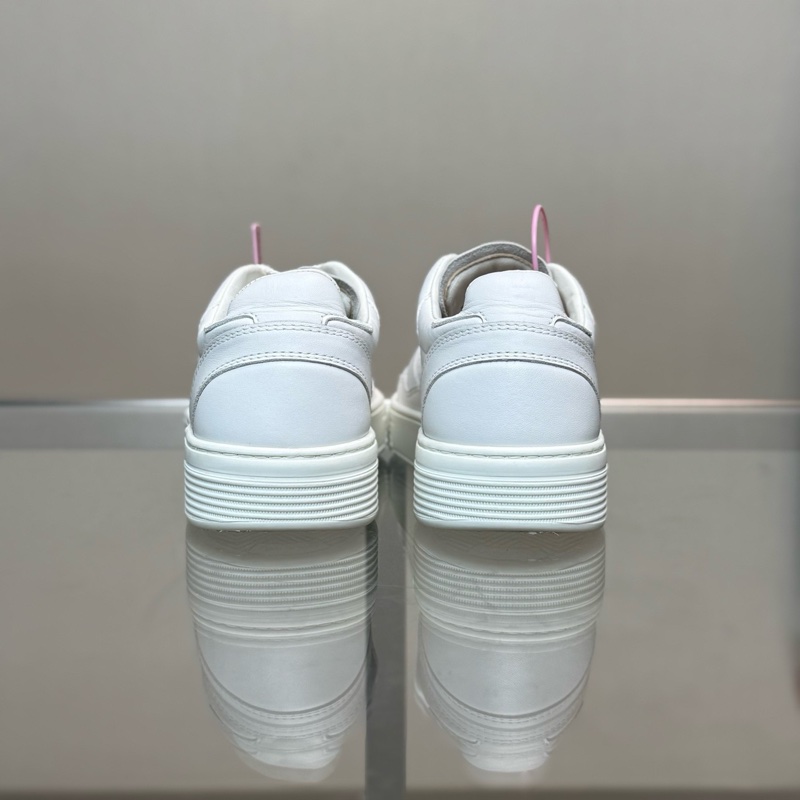 ⭐️CHANEL/香奈兒 23A 雙C logo 小白鞋 尺碼/36.5碼 成色/99-3