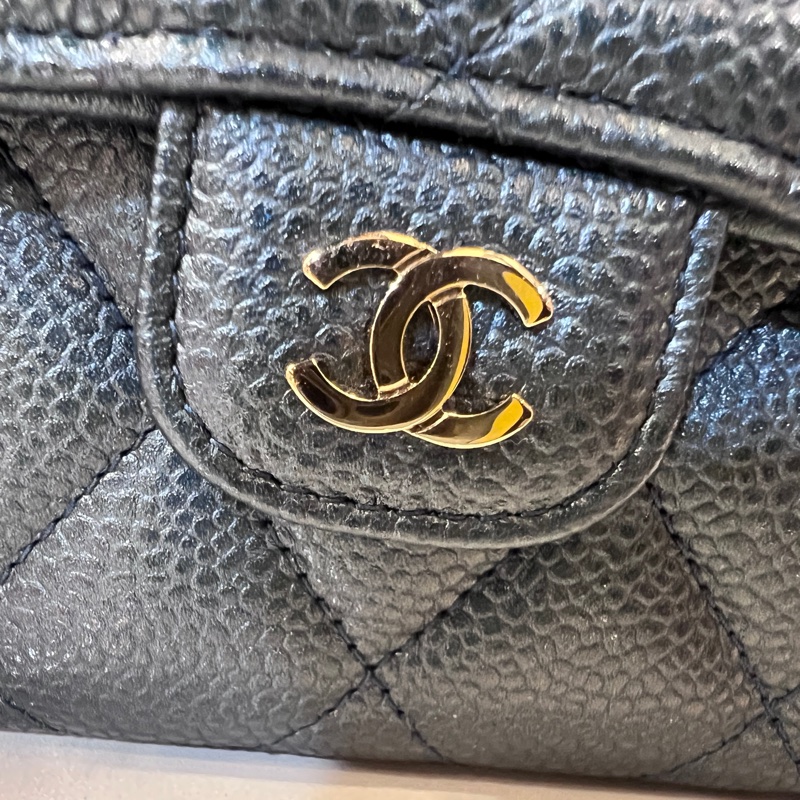 Chanel 珠光藍荔枝皮銀釦下蓋12卡長夾-12