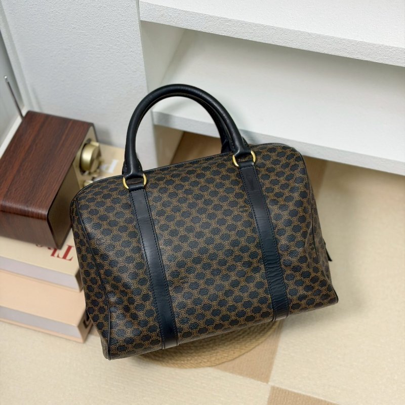 (賠本出清價💔)🏷Celine 瑟琳.中古黑老花波士頓-1