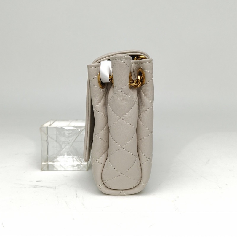 SAINT LAURENT NolitaMini18淺灰色羊皮金扣肩背包-1